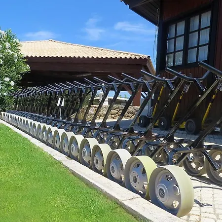 Spacious In With Private Pool Villa *