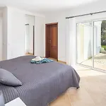 Spacious In With Private Pool