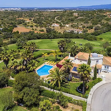 Spacious In With Private Pool Villa *