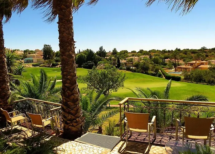 Spacious In With Private Pool 빌라