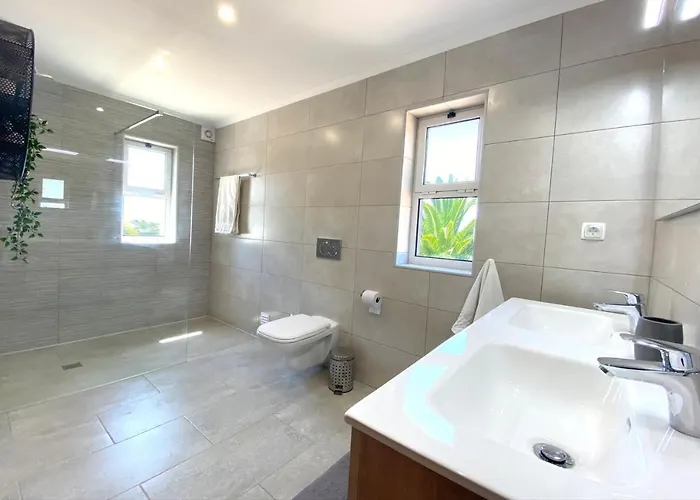 빌라 Spacious In With Private Pool